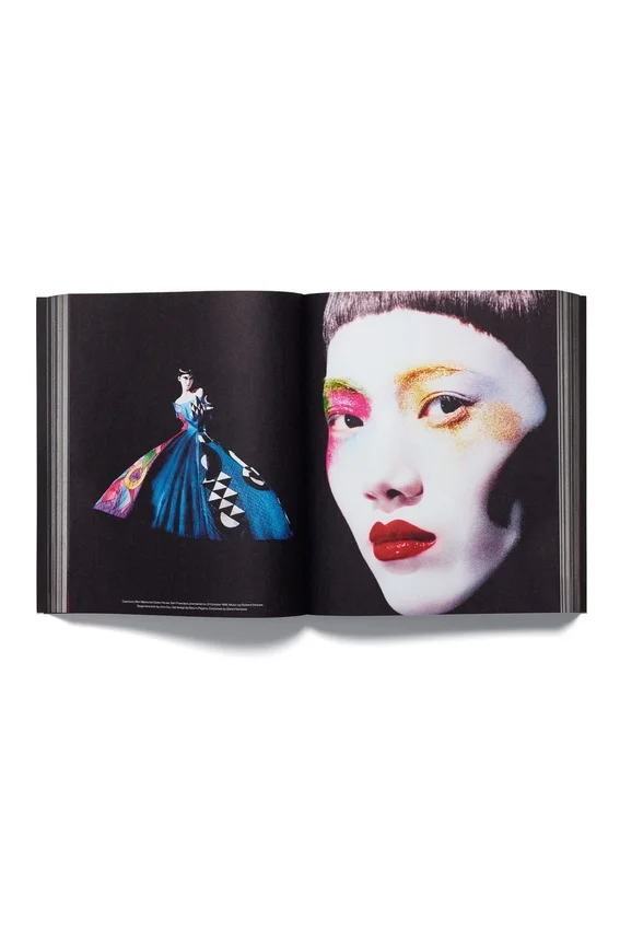 Acne Paper nummer 19 | Nocturne