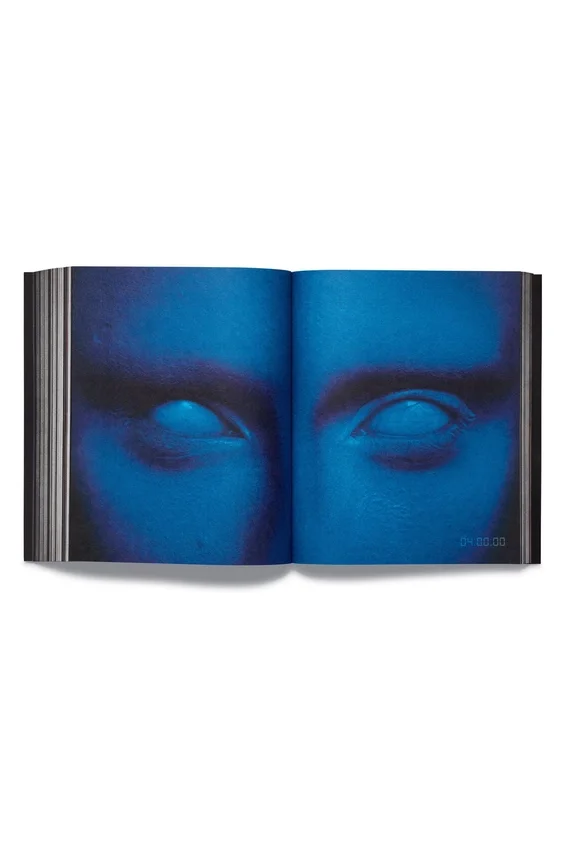 Acne Paper nummer 19 | Nocturne