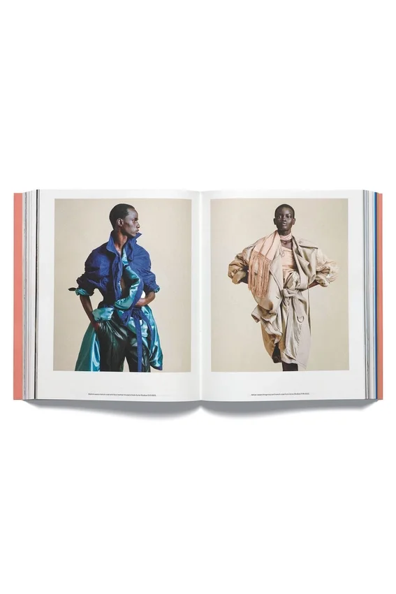 Acne Paper nummer 21 | Autoportrait