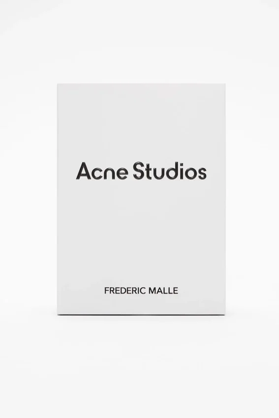 Acne Studios par Frédéric Malle av Suzy Le Helley – reseset
