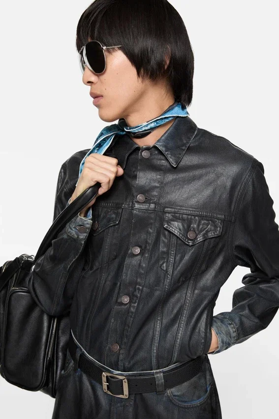 Belagd jeansjacka