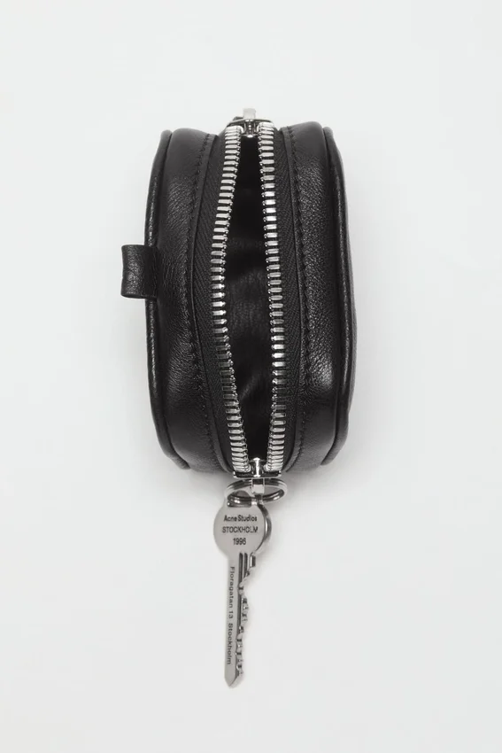 Camero Clip