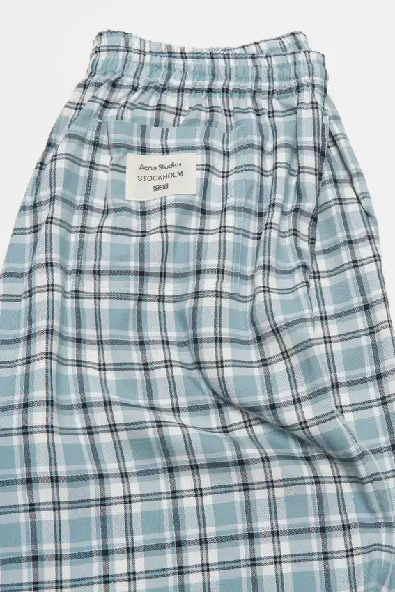 Casual shorts i rutig flanell
