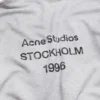 Fleece-hoodie med logotyp