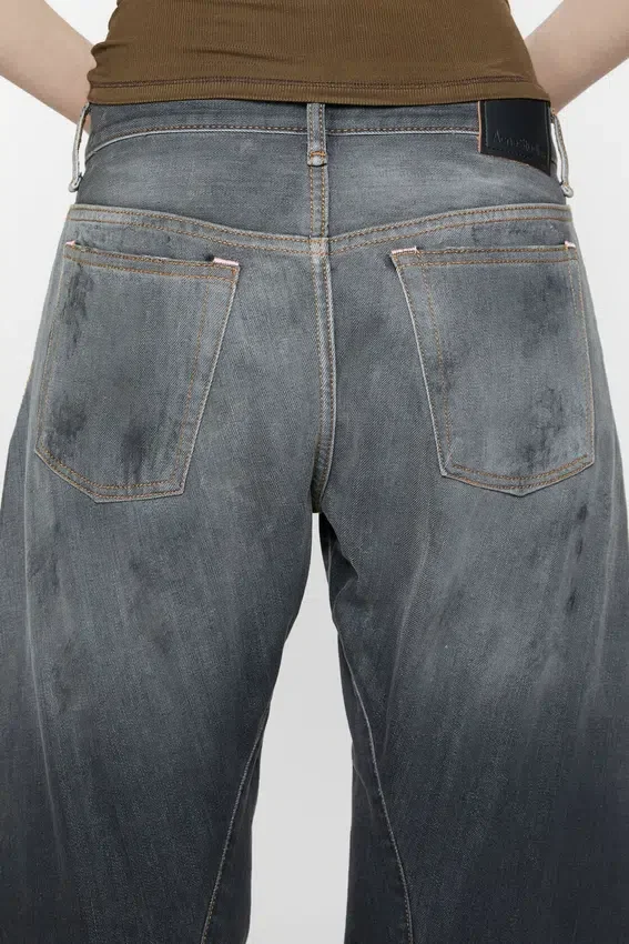 Jeans med lös passform – 2006F