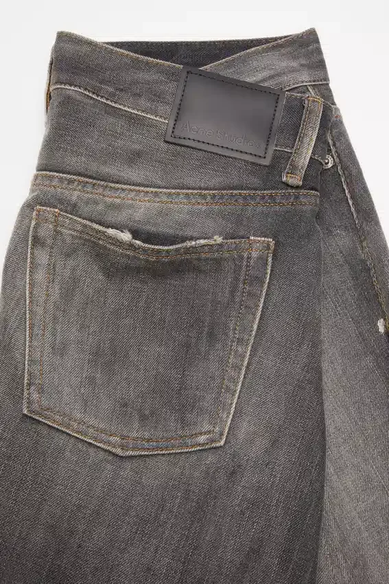 Jeans med lös passform – 2006F