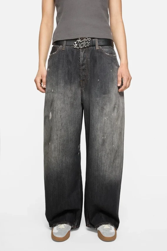 Jeans med lös passform – 2023