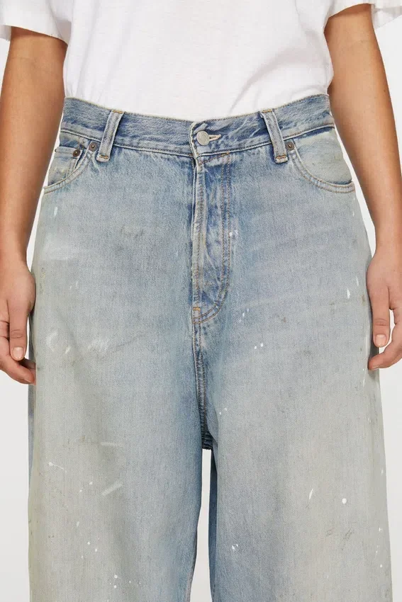 Jeans med lös passform – 2023
