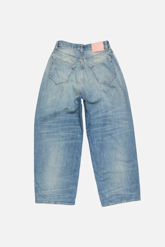 Jeans med lös passform – 2023