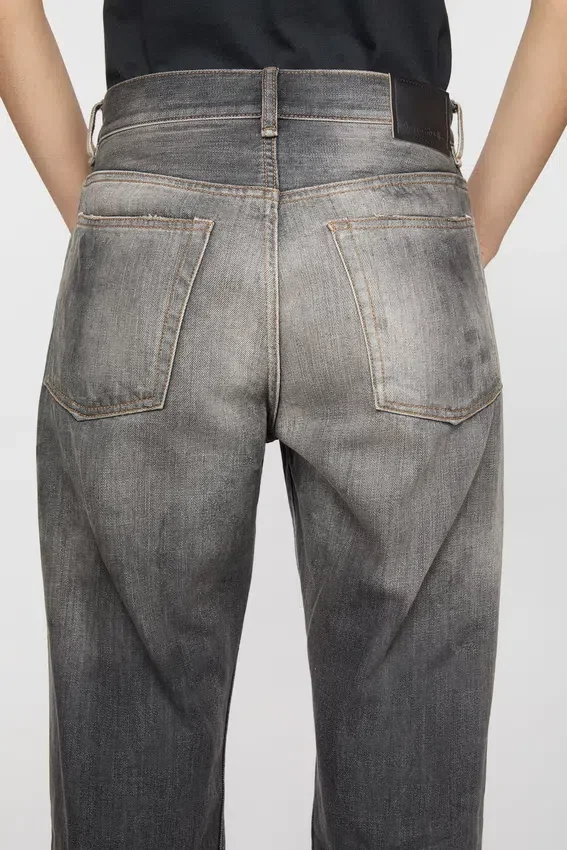 Jeans med normal passform – 2021F