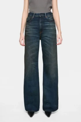 Jeans med normal passform – 2022F