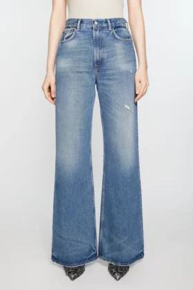 Jeans med normal passform – 2022F
