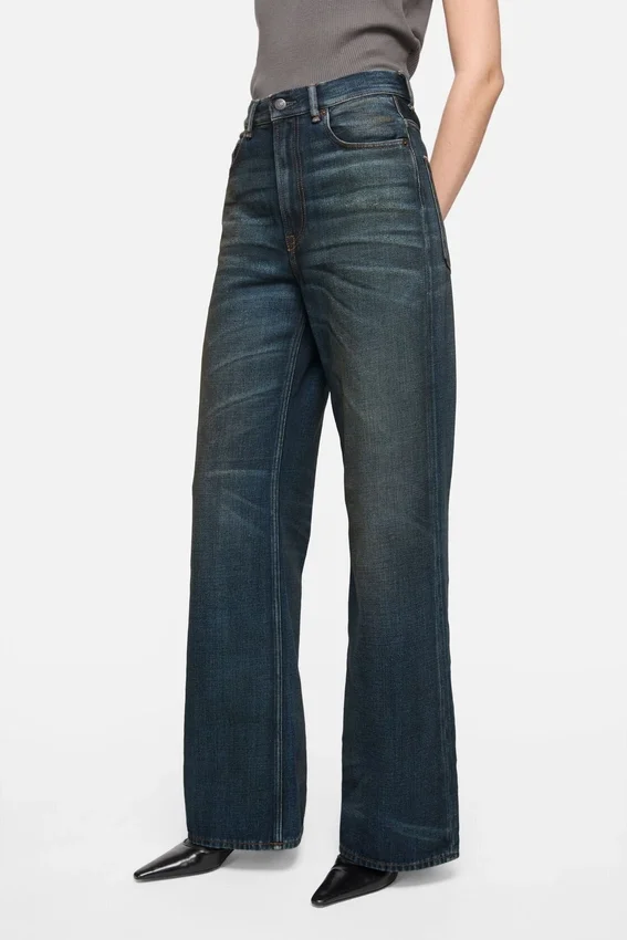 Jeans med normal passform – 2022F