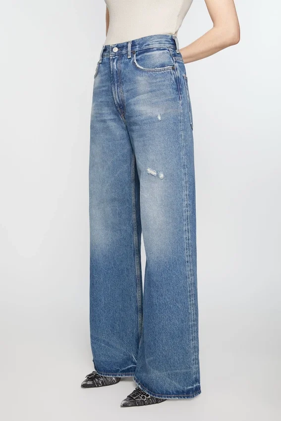 Jeans med normal passform – 2022F