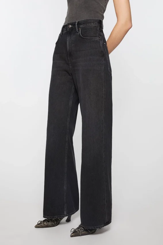 Jeans med normal passform – 2022F
