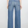 Jeans med normal passform – 2022F