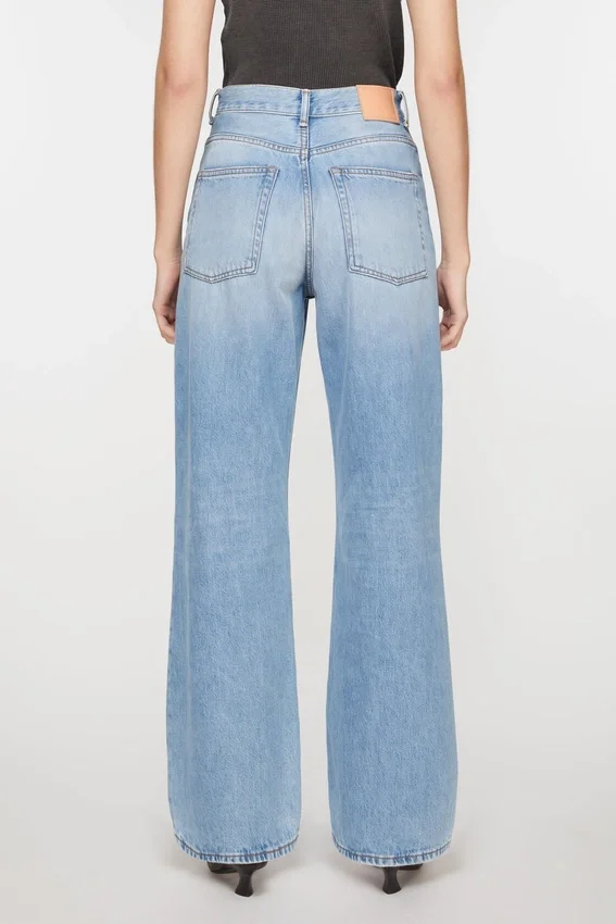 Jeans med normal passform – 2022F