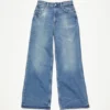 Jeans med normal passform – 2022F
