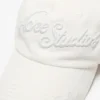 Keps med broderad logotyp