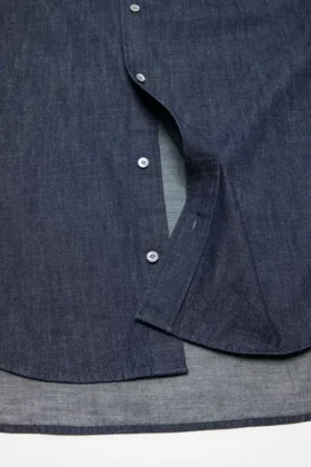 Knappskjorta i denim