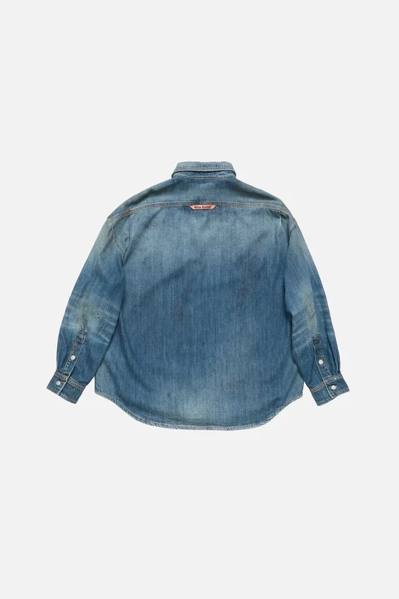 Knappskjorta i denim