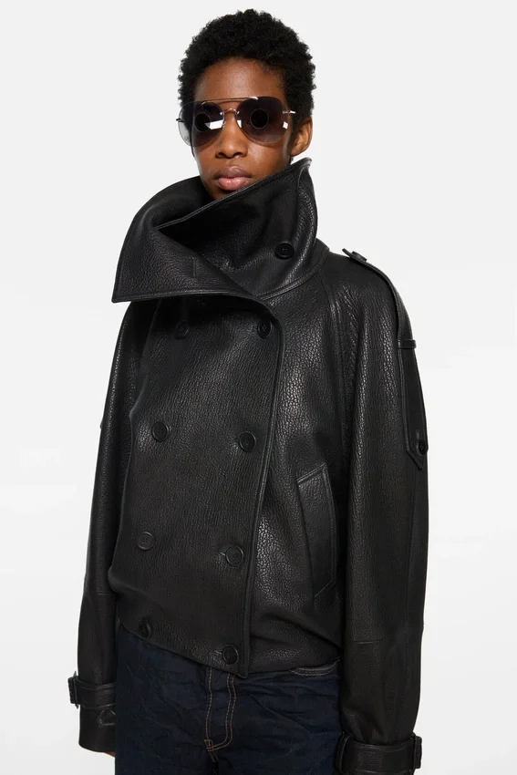 Kort lädertrenchcoat