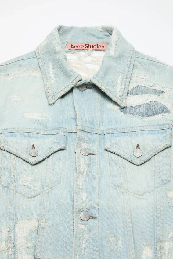 Lappad jeansjacka