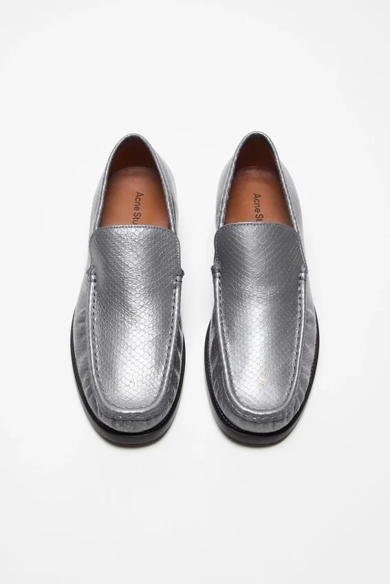 Läderloafers
