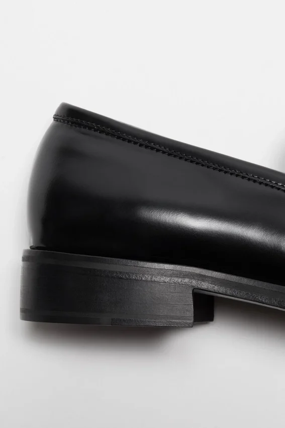 Läderloafers