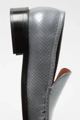 Läderloafers