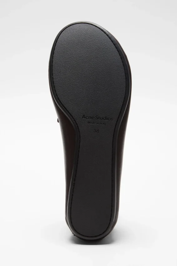 Läderloafers