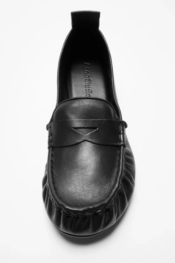 Läderloafers