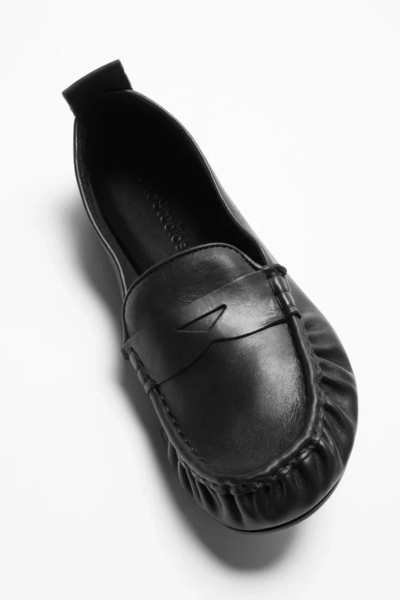 Läderloafers