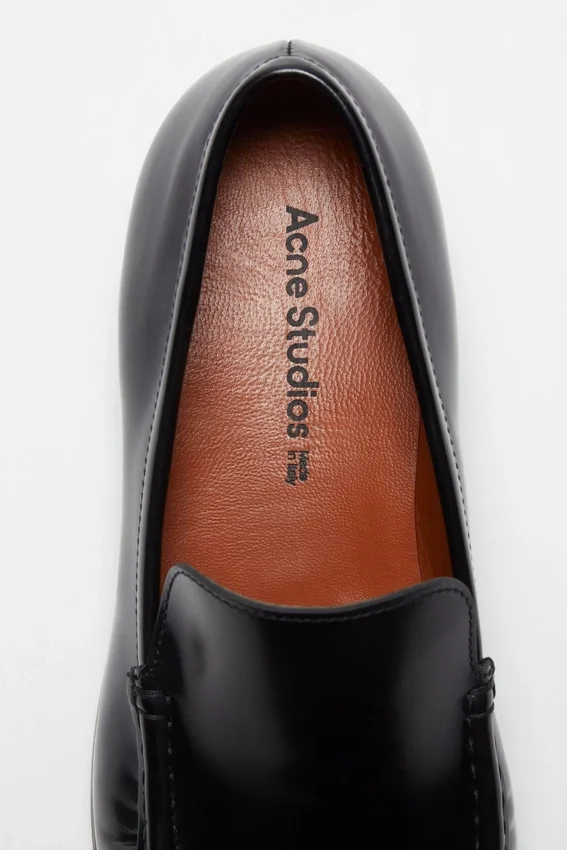 Läderloafers