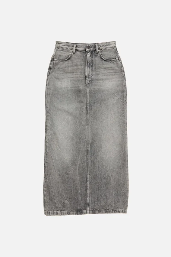 Lång jeanskjol