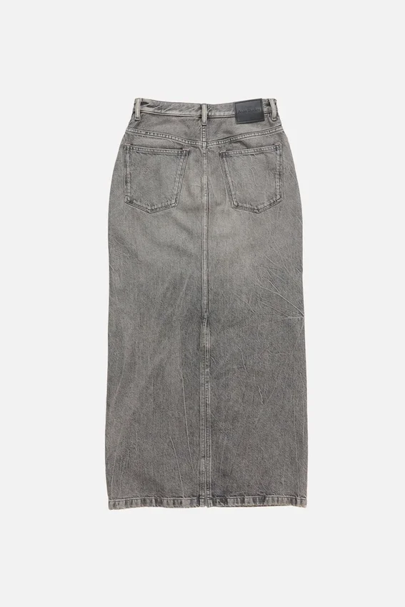 Lång jeanskjol
