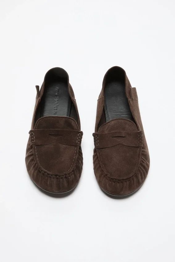 Loafers i mocka