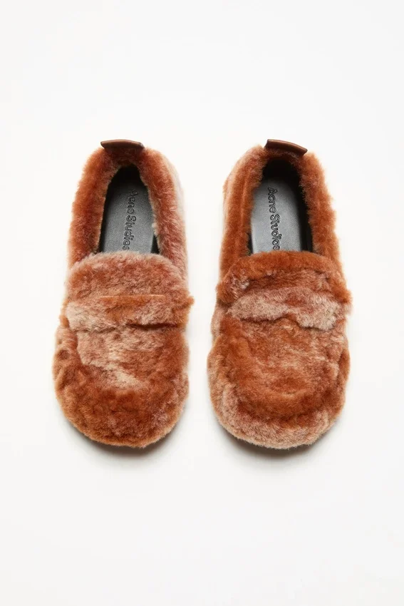 Loafers i shearling