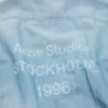 Logostämpel på skjortan