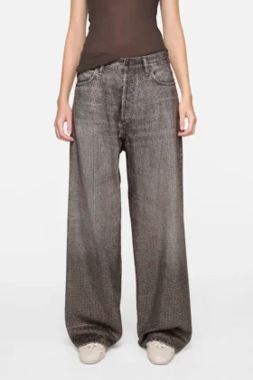 Löst sittande jeans med strass – 1981