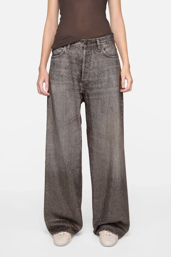 Löst sittande jeans med strass – 1981