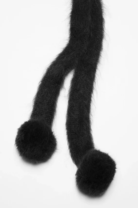 Mohairmössa med öronlappar