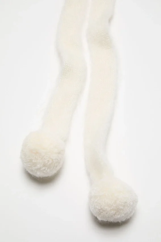 Mohairmössa med öronlappar