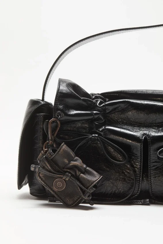 Multipocket-hörlursfodral med flera fickor