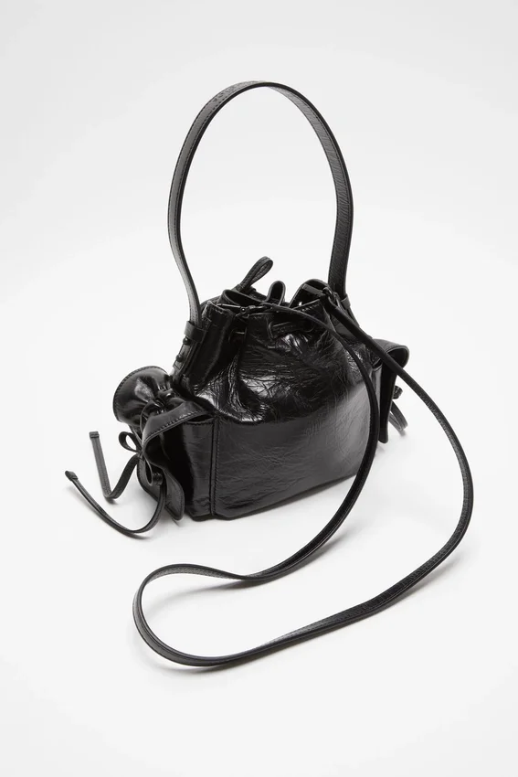 Multipocket Mini Bucket-väska