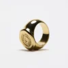 Ring med logostämpel
