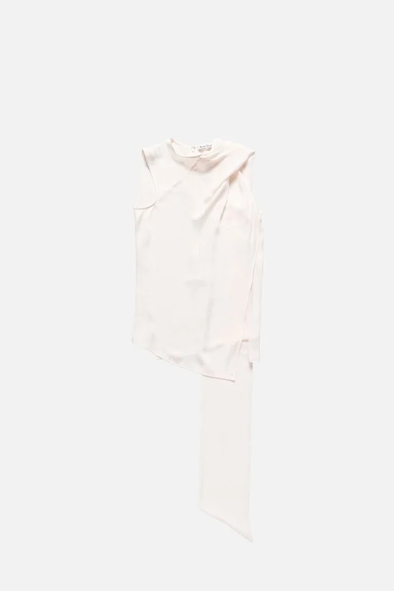 Ärmlös blus i siden