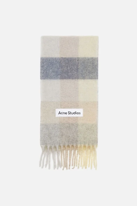 Rutig halsduk i mohair