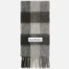 Rutig halsduk i mohair