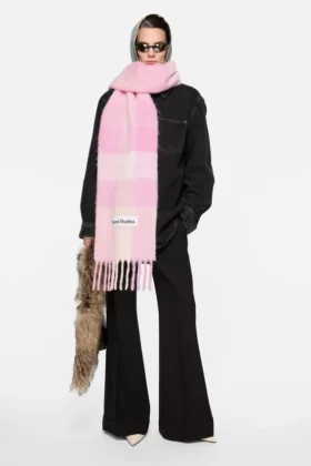 Rutig halsduk i mohair